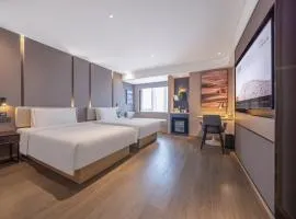 Atour Hotel Gukaifu Temple Furong Middle Road Changsha