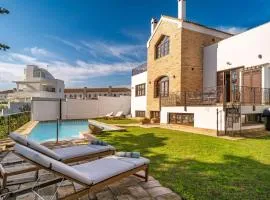 Beautiful Home In Conil De La Frontera