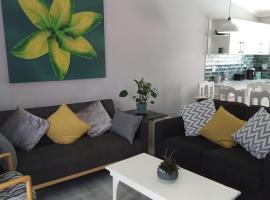 Marina Cottage, ξενοδοχείο σε Marina Da Gama