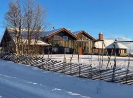 4 Bedroom Gorgeous Home In Bagn