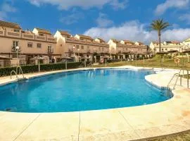 Awesome Home In San Luis De Sabinillas