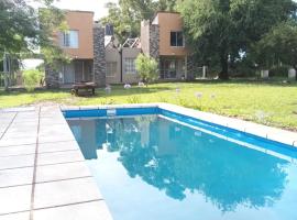 Complejo El Aguaribay, hotel i Potrero de Garay