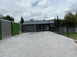 Kalili Events Venue - Self catering, hotel di Johannesburg