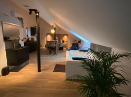 La CaseMat' du Château - suite privative avec baignoire balneo โรงแรมในธูส์