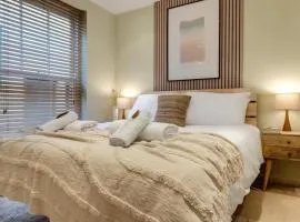 Tower Hideaway Flat in city centre area of Canterbury