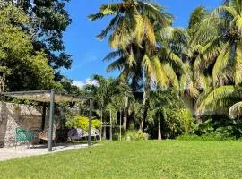 CoCo Cozy Apartment Centric and Private