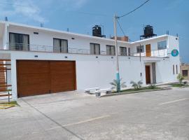 Hotel Costa Arena โรงแรมในPuerto Supe