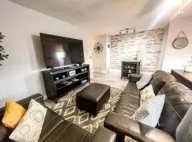 Modern Condo Central Huron Boat Basin Area