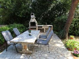 Apartment Porat 22, hotel in Porat