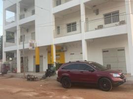 Sanchaba Apartments, hotel en Serekunda