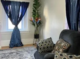 Fall River Complete 2 Bedroom Near Downtown