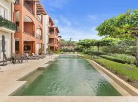 HM103 Blissful 2BR Beachfront Condo