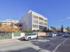 Nice Apartment In Fréjus With Wifi
