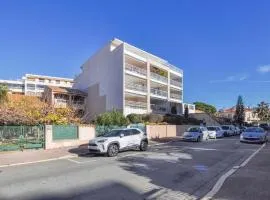 Nice Apartment In Fréjus With Wifi