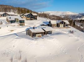 Mountain Cabin with Stunning Views, Extra Space Available, готель у місті Согндал