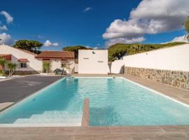 Villa La Ranita, hotel in Chiclana de la Frontera