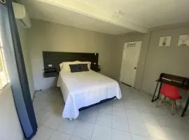 Habitación cerca del aeropuerto #1