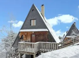 Chalet authentique à Saint-Lary-Soulan avec vue sur la montagne