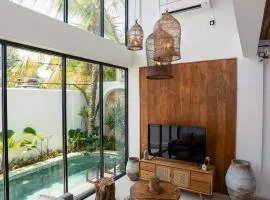 Villa Casa Goya - Lofty Pool Villa Near The Beach in Vibrant Legian