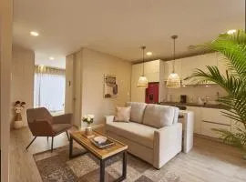 Luxury Living Across from El Virrey Park 301