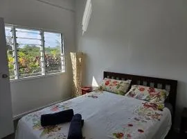 Cosy one bedroom self contained apartment