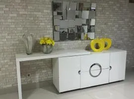 Júlia House