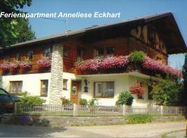 Ferienwohnung Anneliese Eckhart, семейный отель в Ангере