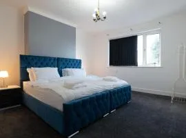 2-bedroom- Stoke-on-Trent-Sleeps 5-PetsOk