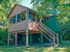 KisKas - eco riparian foresthouse, hotel v destinaci Baja