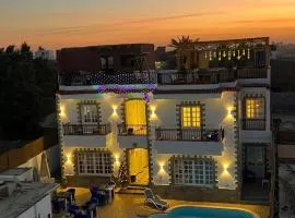 Villa golden life apartments, new property with pool access