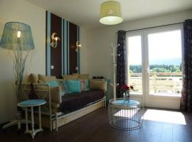 AB Bel appartement 1 à 4 pers face vallée 3 étoiles WIFI, hotel in Le Tholy