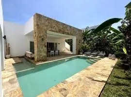 Villa in Kiwengwa con piscina