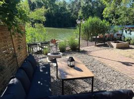 Csuka48 Apartman, hotel di Szarvas