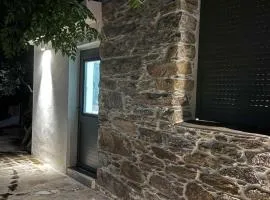 Vounios house