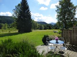 D2 Beautiful studio of 1 à 4 pers face valley 3 stars WiFi, hotell i Le Tholy
