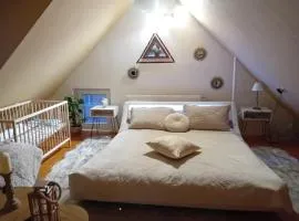 Apartment THEA 100m2 with 2 bathrooms for 5 guests