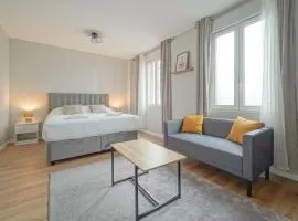 Hotel Trianon Saint Ouen