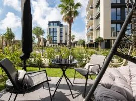 Pool view Apartment Azur Deluxe Resort & Spa