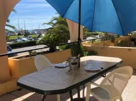 Appartement VINTAGE de 54m2 avec terrasse de 37m2 vue mer à Sète
