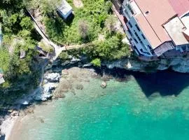 Bajo Mar Apartments Taganga, acceso privado a playa