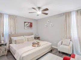 Charming Retreat with Pool Table in Chesterfield!