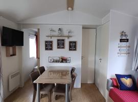 Mobilhome camping Ernest Renan Louannec, hotel v destinaci Louannec