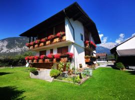 Haus Neurauter, hotel a Mötz