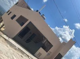 Casa vista da montanha