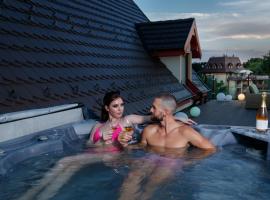 Viesnīca ar baseinu Jezerska Residence Palić pilsētā Paliča