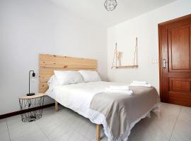 Apartamento de playa en Sanxenxo con parking, hotell i Sanxenxo