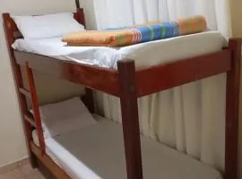 Apto suíte Triplo com Ar e Frigobar