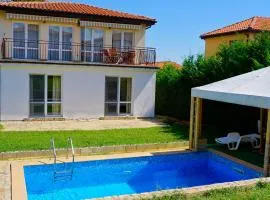 вила Мариела - villa Mariela