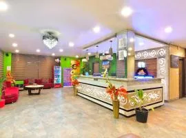 Hotel Royale Hills By RSP Vista Hotels & Resorts