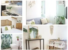 Modern Tropical Home In The Heart of Quezon City